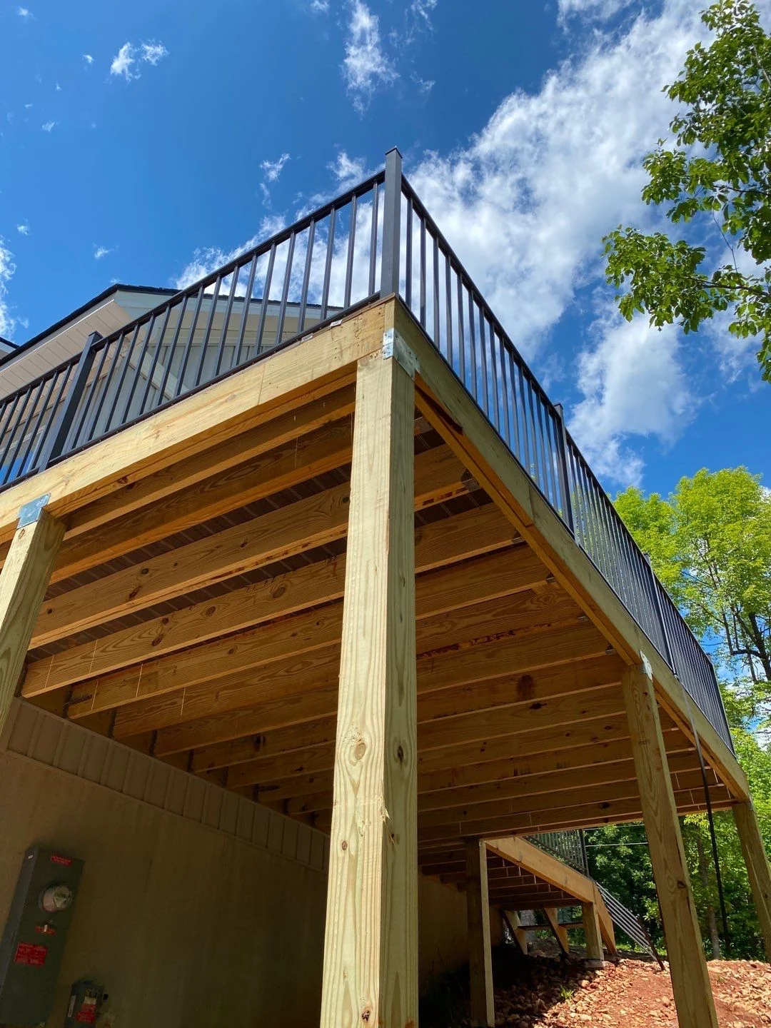 Deck build with metal railing